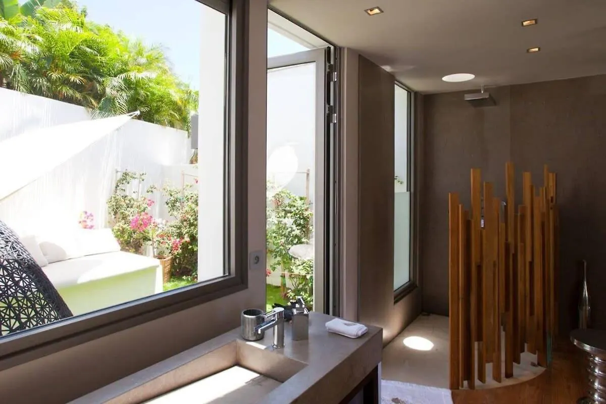 Extraordinary Glamorous Villa St. Barthelemy 圣巴泰勒米